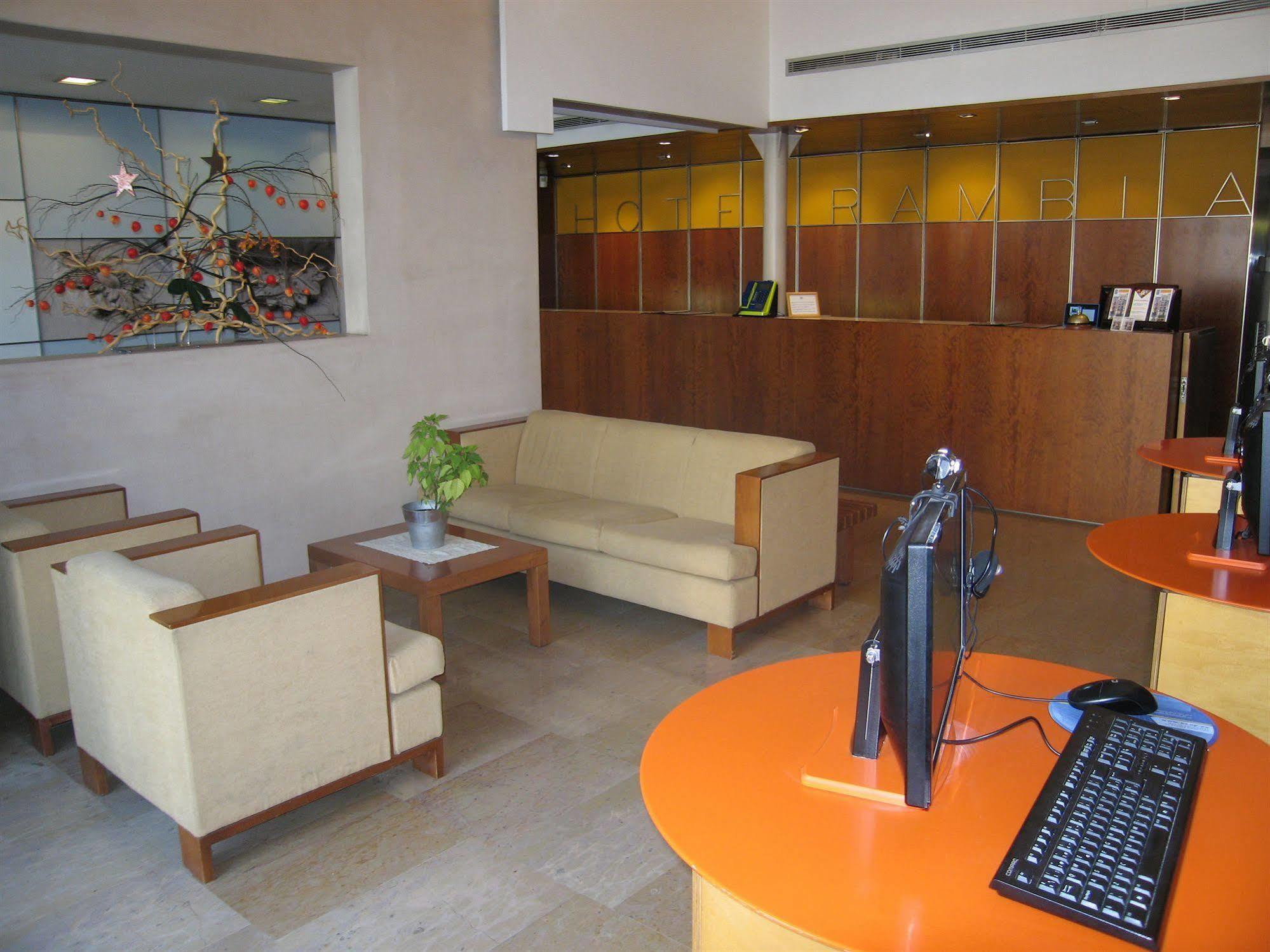 Hotel Rambla Figueres Eksteriør billede